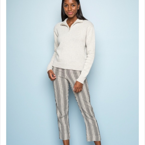 Brandy Melville Sweaters - Brandy Melville Wool Halfzip